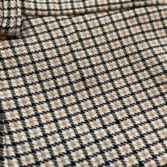Forever 21 super skinny plaid trousers, black, cream & tan plaid. Women’s small - Picture 12 of 12
